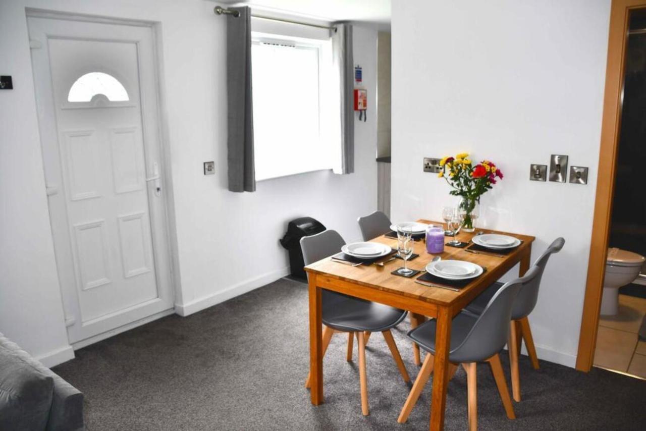 Beautiful 2-Bed Apartment In Ilfracombe Extérieur photo
