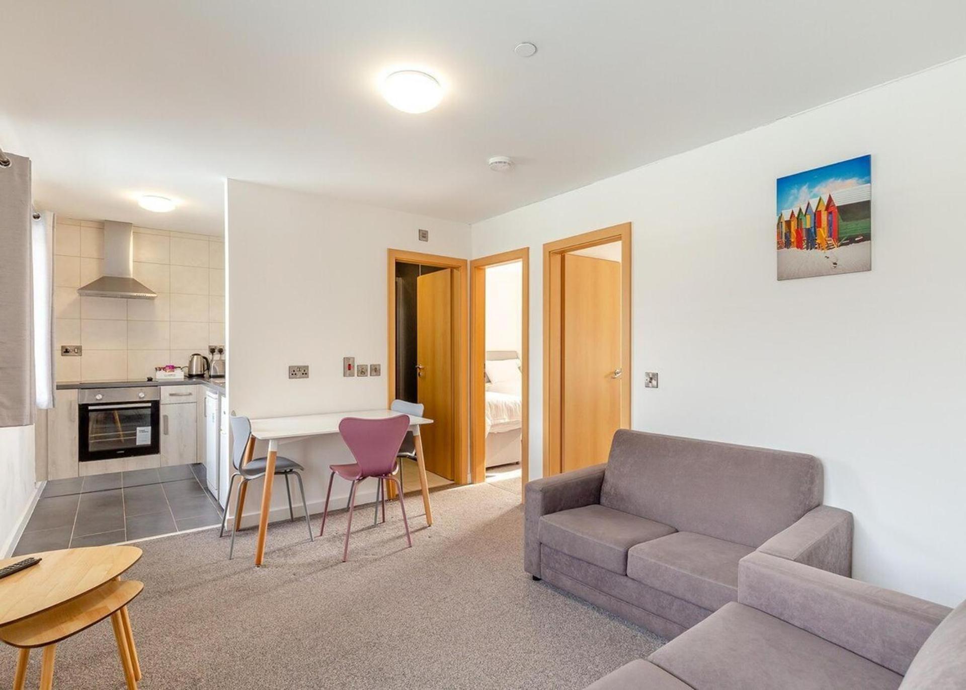 Beautiful 2-Bed Apartment In Ilfracombe Extérieur photo