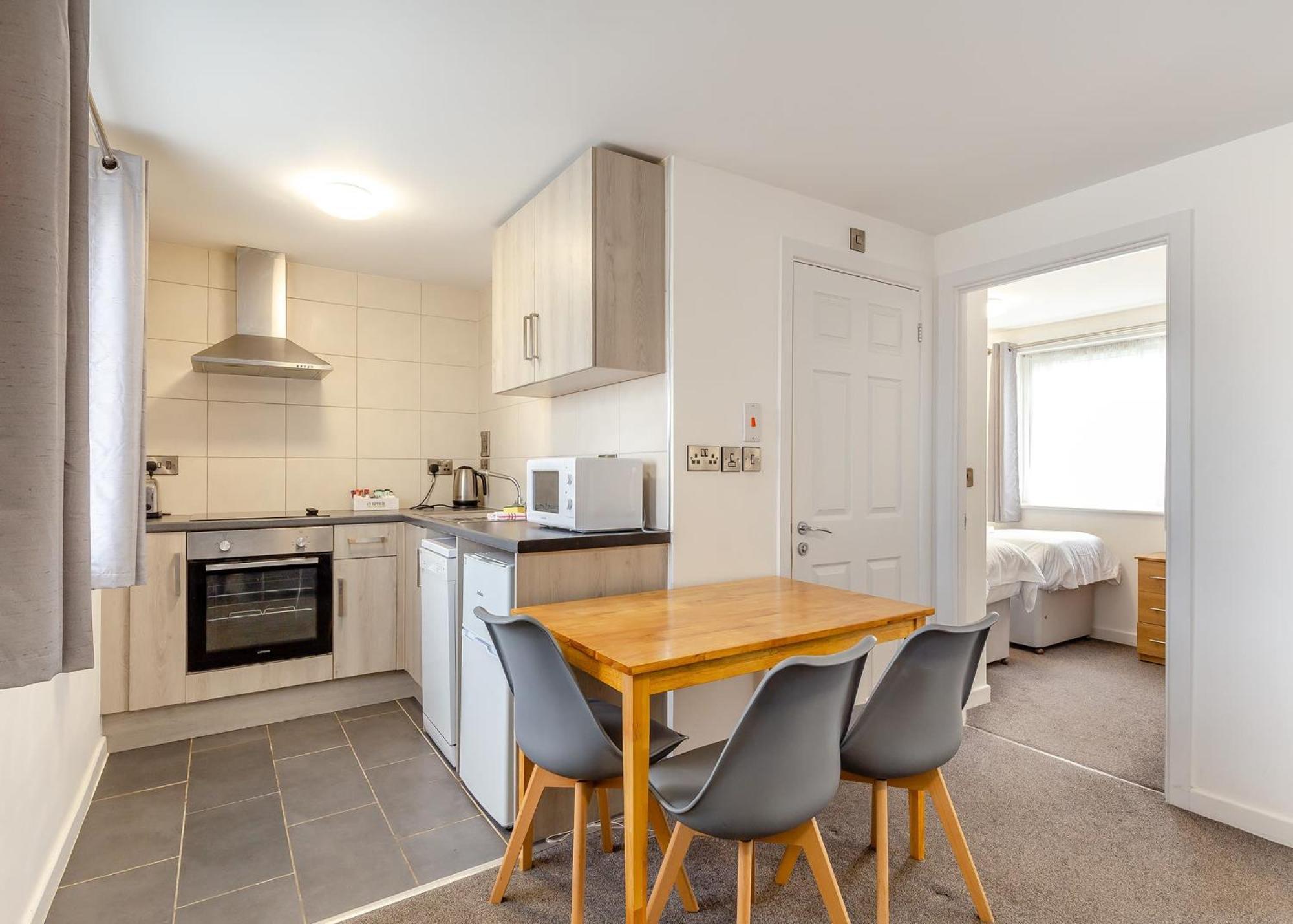 Beautiful 2-Bed Apartment In Ilfracombe Extérieur photo